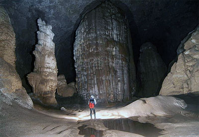 Chinh phục đệ nhất hang động Việt Nam - Sơn Đoòng